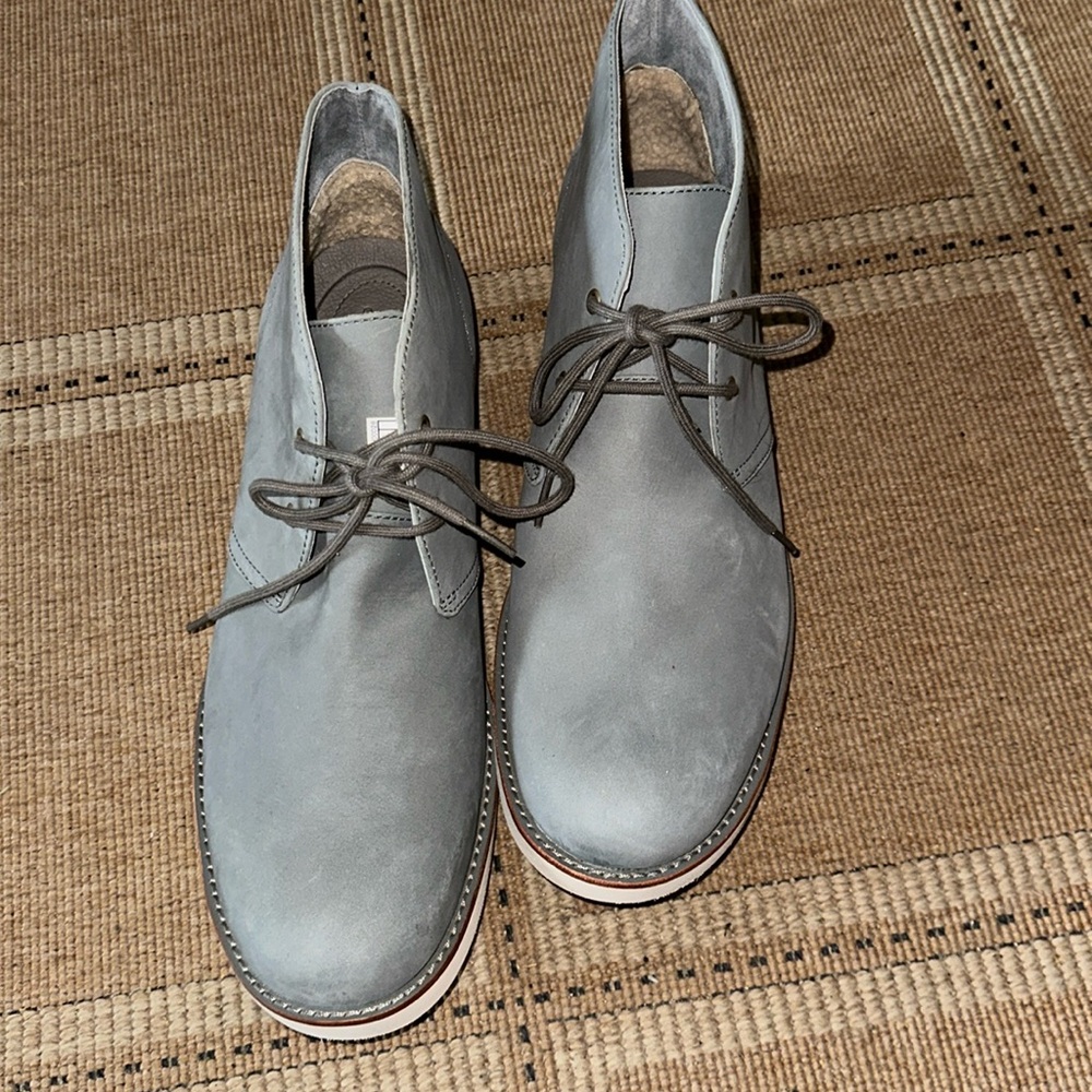 NWT UGG MENS BOOTS WITH PARTIAL FLEECE LINING